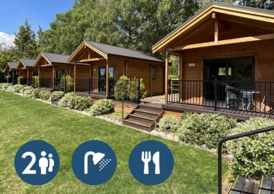 Log Cabin – Ensuite